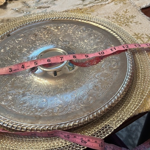 Vintage W.M. Rogers Silverplate 12” Diameter Chip and Dip Plate with 2 bowls EUC - Picture 5 of 6